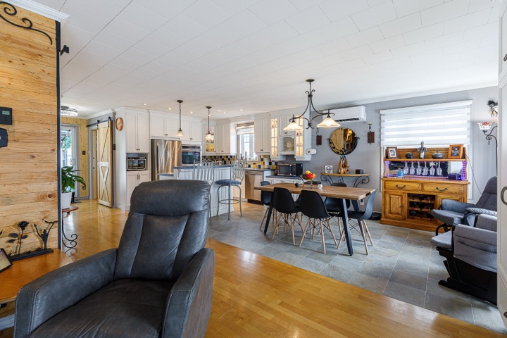 Photographie immobilière — 125 rue principale, Lambton